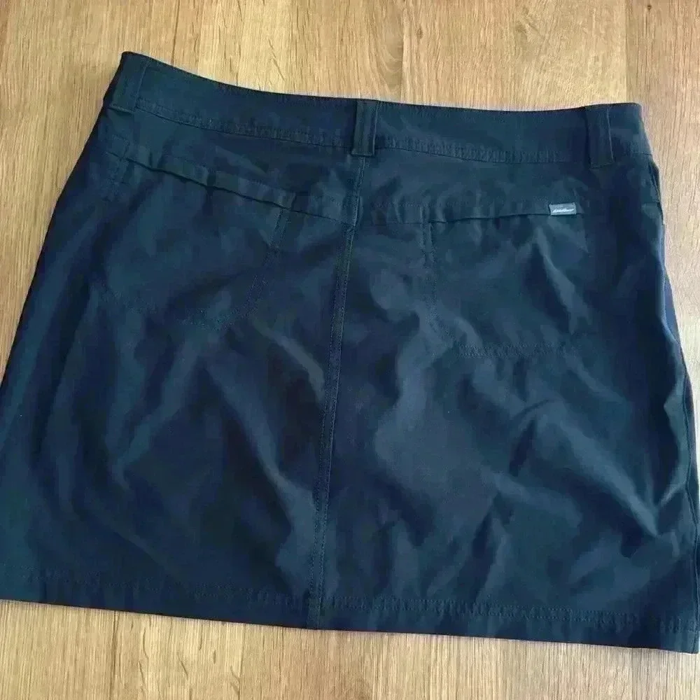 Eddie Bauer Skort- Skirt w/shorts - Black - Size 12